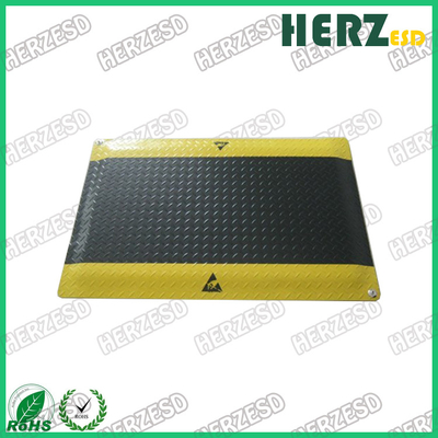 Anti Fatigue Mat Yellow And Black ESD Rubber Mat With PVC / EPDM Foam / Rubber Material