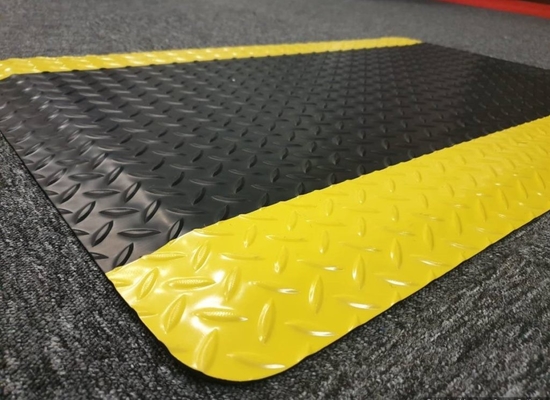 Industrial Floor Mat Antistatic PVC+EVA / EPDM Foam Rubber Floor Mat Kits