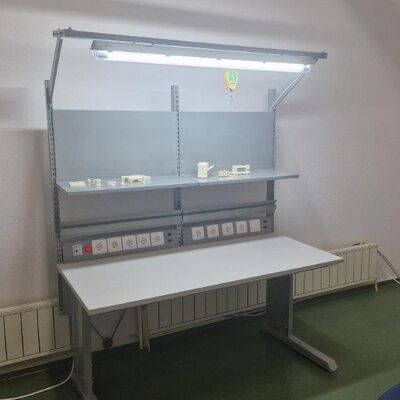 Custom ESD Workbench Permanent Antistaticn Workstation